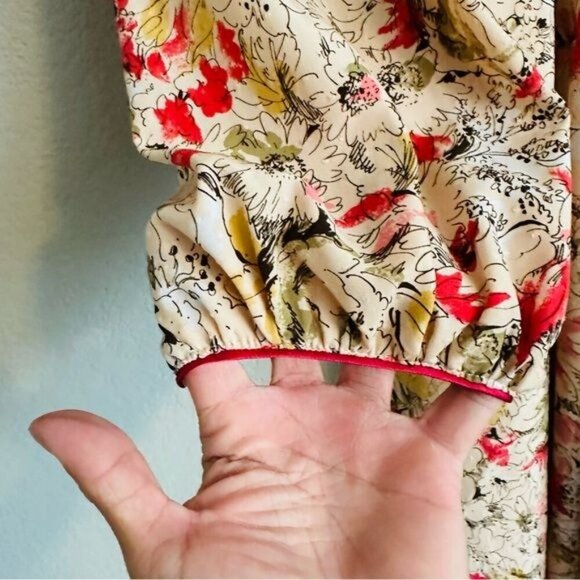 31 Sons de Mode Boho Floral Pleated Swing Flowy Round Neck Long Sleeves Size M - Picture 5 of 10